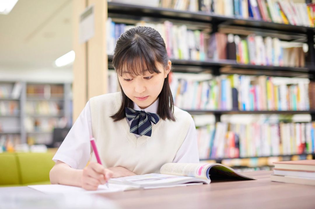 Cambridge English: B1 Preliminary (PET)